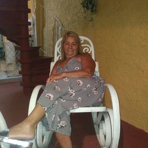 Meet your Posher, Norma